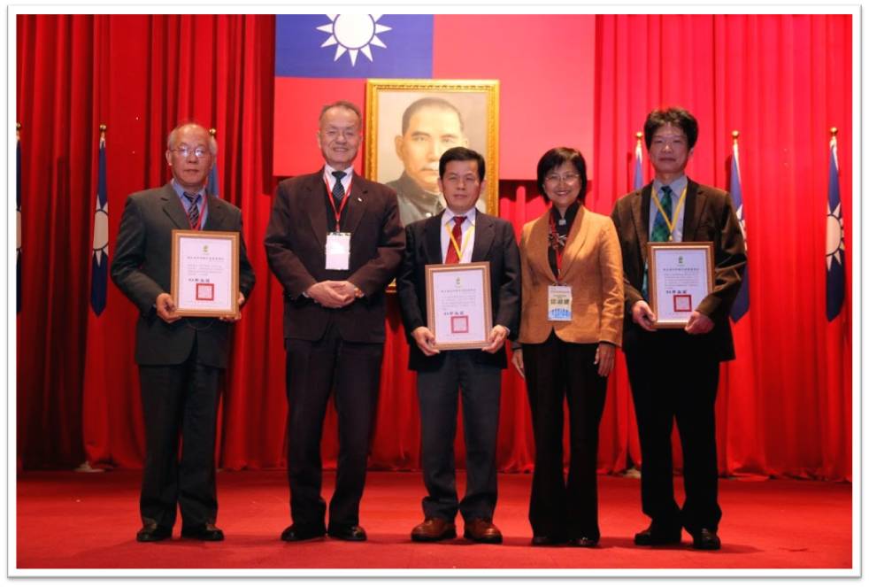  恭賀本院榮獲健康促進醫院「典範暨創意計畫選拔」優良獎、組織再造獎說明圖片