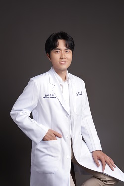 葉立釩醫師相片