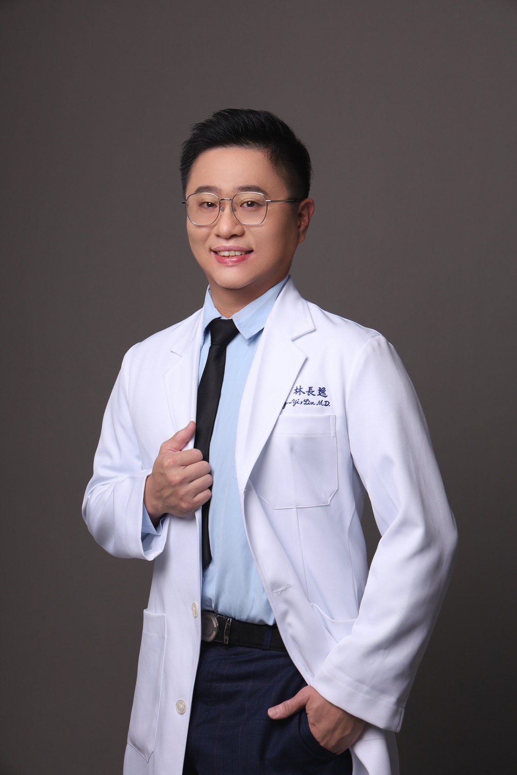 林長逸醫師相片