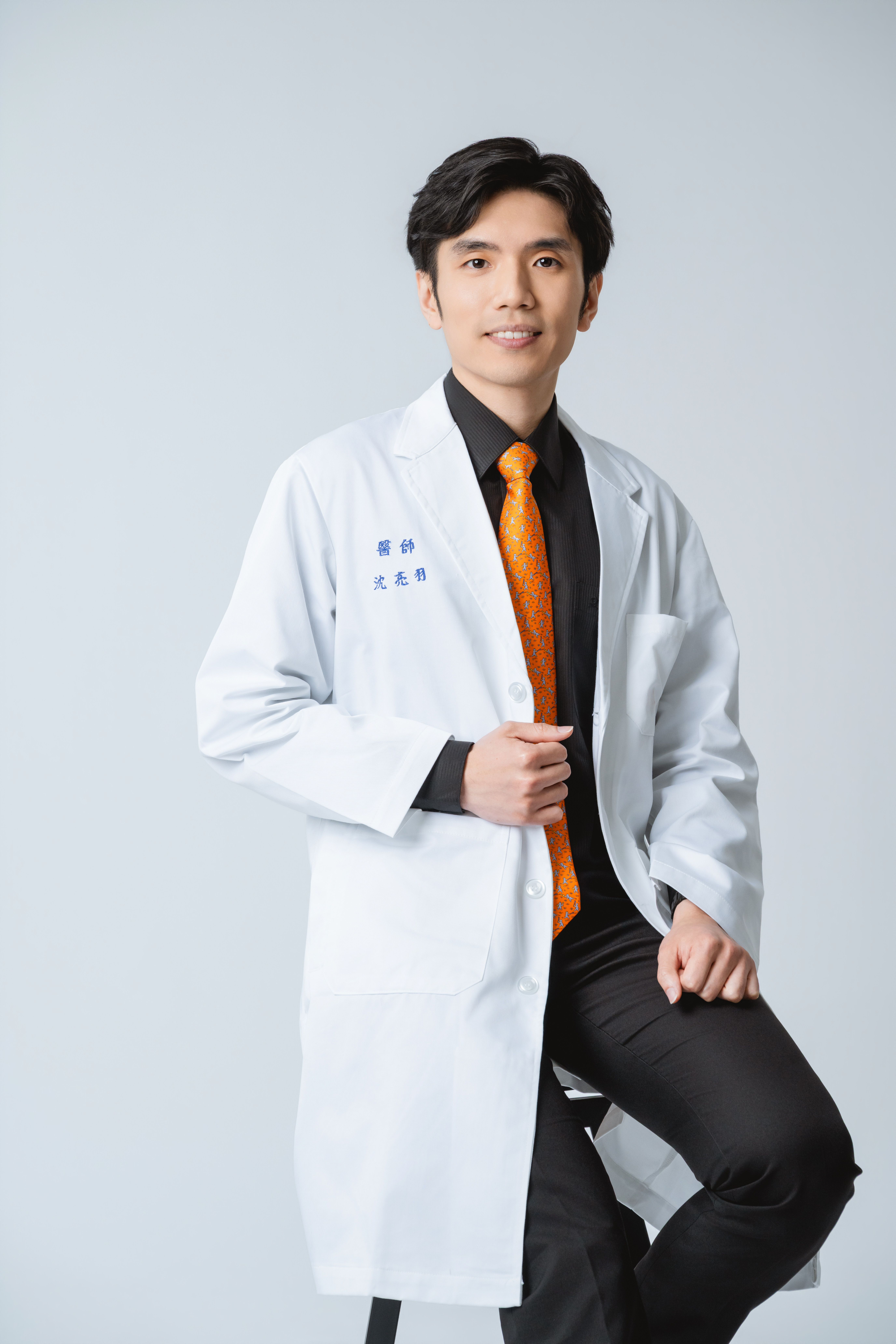 沈亮羽醫師相片